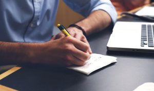 Lire la suite à propos de l’article Télétravail : 10 conseils pratiques pour bien le vivre